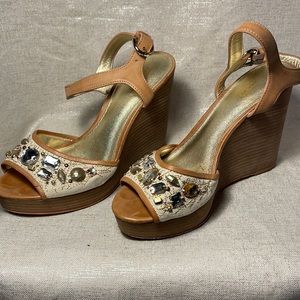 COACH PLATFORM SANDALS WITH ACCENTS